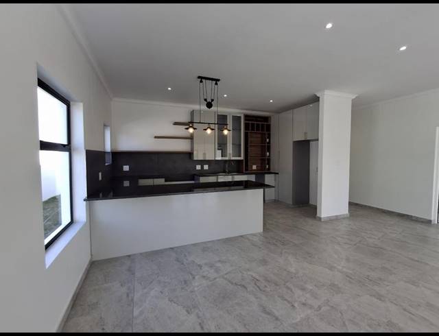 3 BEDROOM HOUSE FOR SALE IN SHELLEY POINT